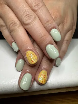 ネイル PODO NAIL所属・中畑 智美のネイルデザイン