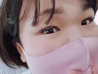 マツエク・マツパ shalm hair lounge所属・風間 莉緒のマツエク・マツパデザイン