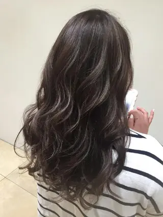 ミディアム セミロング ロング カラー ヘアアレンジ 【髪質改善美容師】t occa茨木篠原健太のヘアスタイル