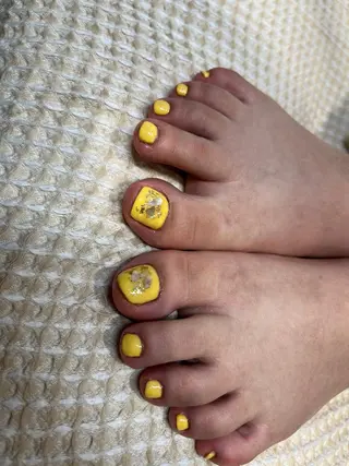 ネイル ＆robe  mii 🌿のネイルデザイン