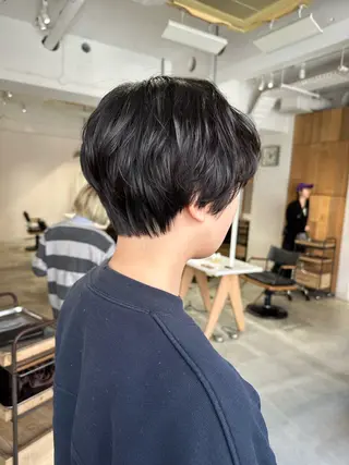 ショート 優依 / Room烏丸のヘアスタイル