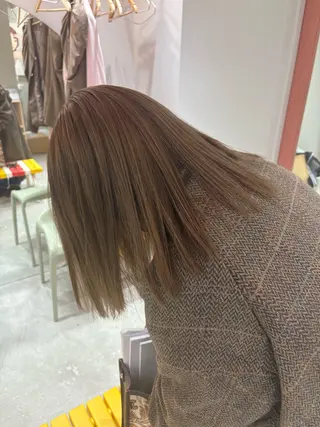 カラー 長谷川 結奈のヘアスタイル