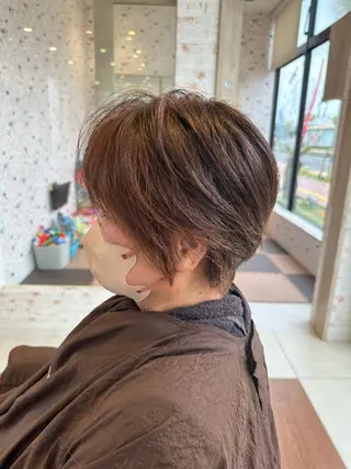 ショート agu hair mieux所属・見川 ヒカルのヘアスタイル