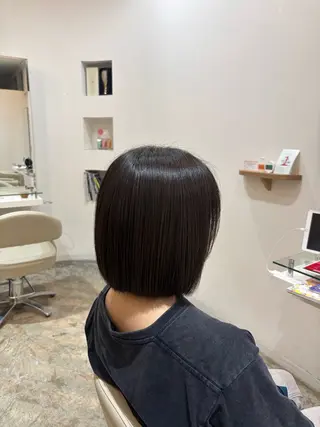 ミディアム 佐藤 優里のヘアスタイル