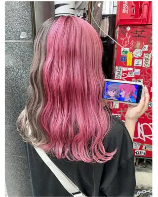 ミディアム カラー GARU-ガル-所属・TSUNO🦖 派手髪/オタク美容師のヘアスタイル