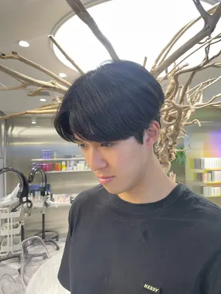 ショート パーマ メンズ カラーモデル⚡️ REONのヘアスタイル