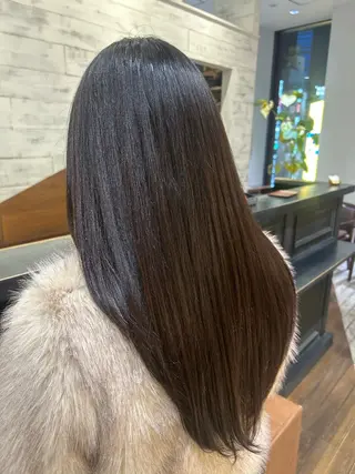 ロング ここな Un amiのヘアスタイル