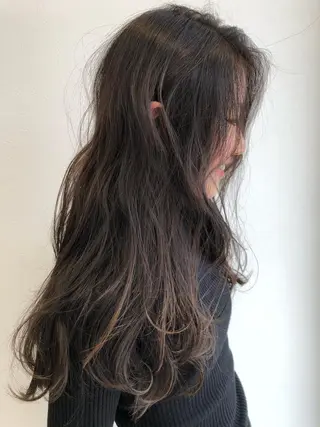 ロング カラー 似合わせ レイヤー須川のヘアスタイル