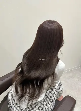 ロング カラー 大野 桃果のヘアスタイル