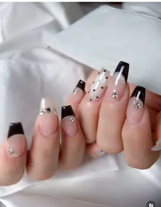 ネイル Lyna 池袋のネイルデザイン