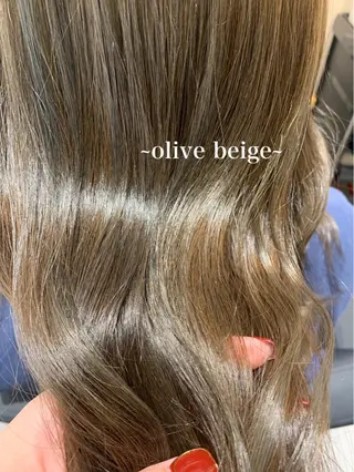 セミロング カラー Dears 香芝店所属・関 優希のヘアスタイル