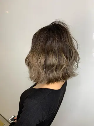 ミディアム カラー 山内 聡史のヘアスタイル