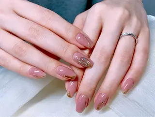 ネイル ゆず秋葉原 Vickyのネイルデザイン