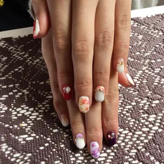 ネイル 藤 あやのネイルデザイン