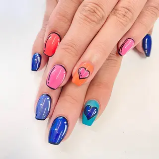 ネイル Kira-ra所属・Kira-ra💎 KIRARIのネイルデザイン