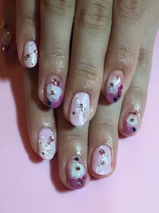 ネイル 古川 里美のネイルデザイン