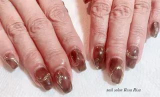 ミディアム ネイル ネイルスタジオ シェイクユアハンズのネイルデザイン