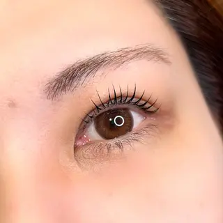 マツエク・マツパ GO TODAY SHAiRE SALON新宿Aura店所属・nakaya maのマツエク・マツパデザイン