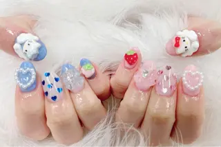 ネイル ネイルサロンクイーン 東京/新宿/大久保のネイルデザイン