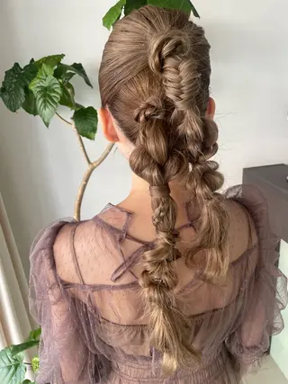 ロング ヘアアレンジ ヘアセット/髪質改善 🌿 長 若奈のヘアスタイル