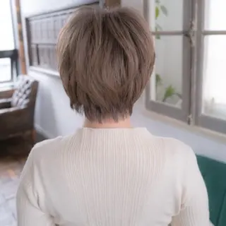 ショート カラー ハイトーン/ボブ/ ハイライト🌱ᩚ涼介のヘアスタイル