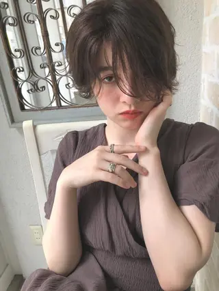 ショート 透明感カラー│ レイヤーヘア中居美樹のヘアスタイル