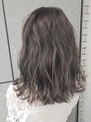 ショート カラー BOX mico.のヘアスタイル