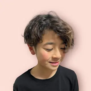 キッズ 南里  梨奈のヘアスタイル