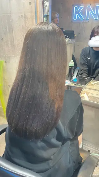 ロング HIKARI🐈‍⬛ レイヤー×デザインのヘアスタイル