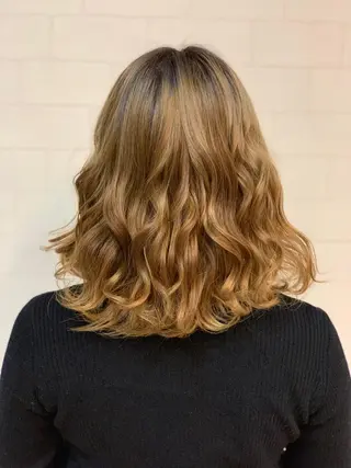 ミディアム Agu  hair rupia 金沢店所属・金沢美容室/ 艶髪/夜営業/JINのヘアスタイル