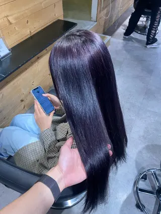 ロング メンズ 艶感ミルクティー🤍 色落ち綺麗🤍ともやのヘアスタイル