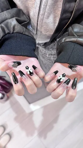 ネイル mimi 高石桃朱のネイルデザイン