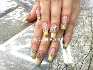 ネイル I. AYUMIのネイルデザイン