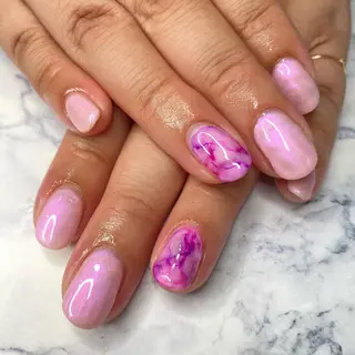ネイル Nail Salon & MORE.のネイルデザイン