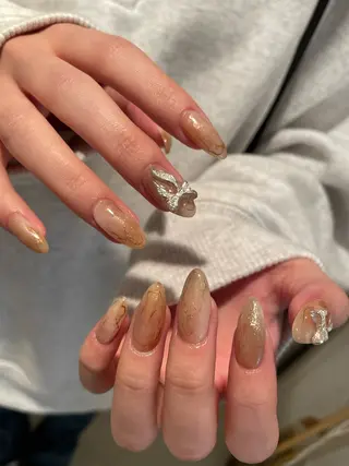 ネイル Ami 🦥のネイルデザイン