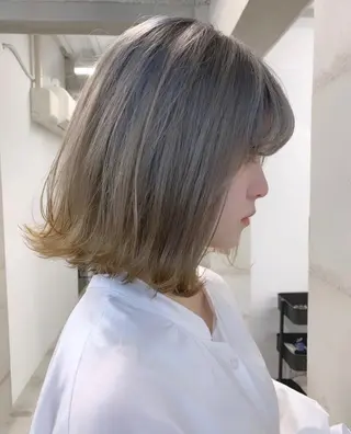 カラー 透明感/オリーブ/ グレージュ/YUKAのヘアスタイル