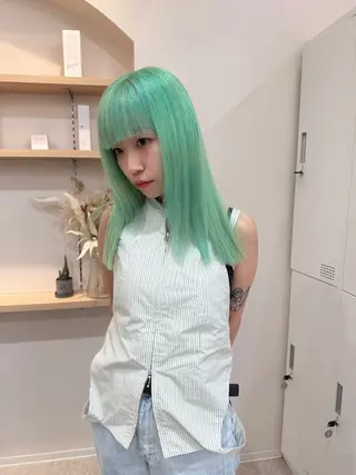 セミロング 🐈ブリーチ/ショー ト/ボブmiyu🐈のヘアスタイル