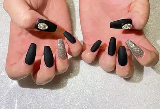 ネイル VIERU 🌈🎀💖のネイルデザイン