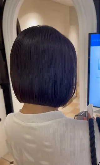 ショート カラー 必ず似合わせます/ レイヤー/石戸谷海斗のヘアスタイル