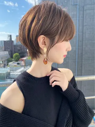 ショート カラー パーマ 平川 一真のヘアスタイル