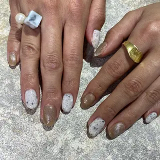 ネイル Amber21.所属・Nagahama Akariのネイルデザイン