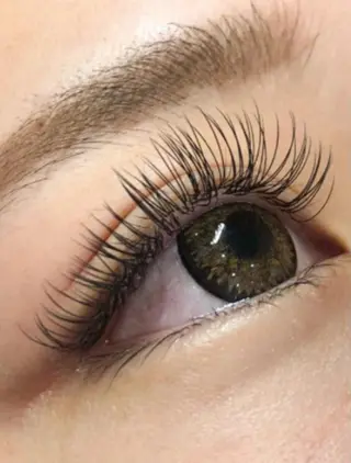 マツエク・マツパ L a chance(ラ・シャンス)所属・アイラッシュサロン L a chanceのマツエク・マツパデザイン