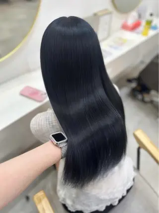 ロング カラー 鈴木 凜音のヘアスタイル