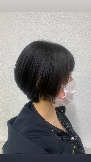 ショート 🧨ブリーチー×ボブ レイヤー💎じゅえるのヘアスタイル