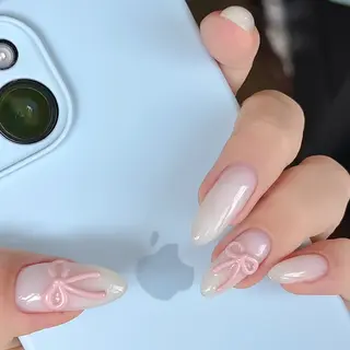 ネイル EmilyG アイリスのネイルデザイン