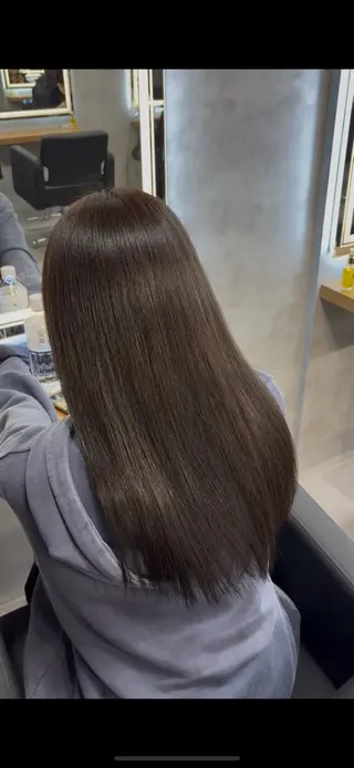 セミロング カラー グレージュ/ベージュ 透明感カラーYUTAのヘアスタイル