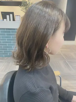ミディアム 西岡 翼のヘアスタイル