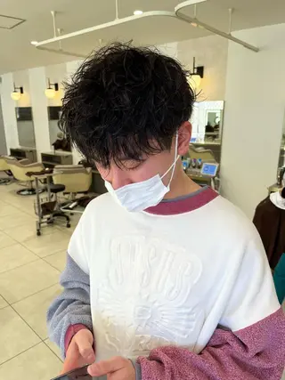 メンズ 吹田 駿 髪質改善縮毛矯正のヘアスタイル