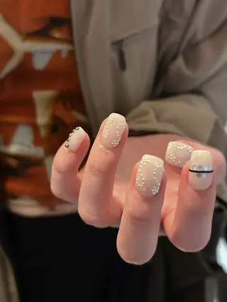 ネイル natsumi .のネイルデザイン