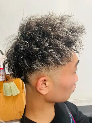 パーマ メンズ メンズ特化/パーマ/ フェードWATARUのヘアスタイル